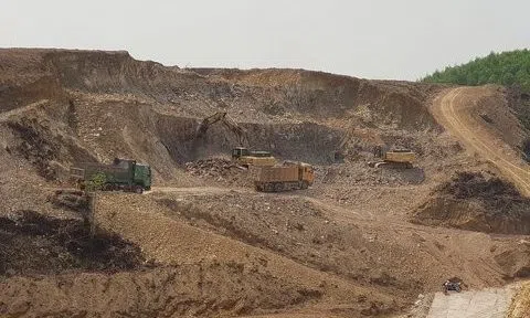 Sau đấu giá, TT-Huế gặp khó trong bàn giao bãi thải dự án Cao tốc