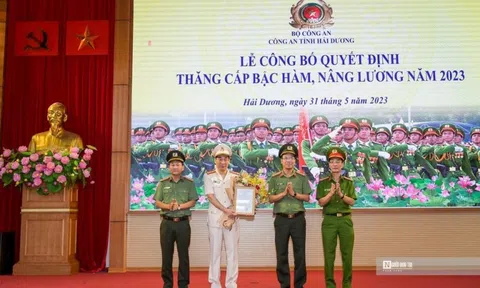 Giám Công an, Phó Giám đốc Công an Hải Dương thăng quân hàm Đại tá