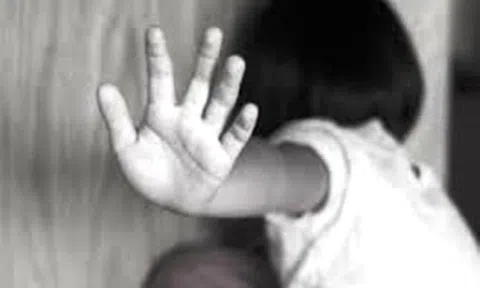 Bắt người đàn ông 57 tuổi giao cấu với thiếu nữ 15 tuổi ở Bà Rịa - Vũng Tàu