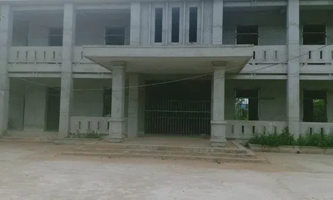 Lãnh đạo 1 ban quản lý dự án ở Quảng Nam "bắt tay" thế nào với doanh nghiệp?