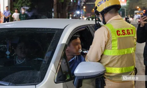 Hà Nội yêu cầu cán bộ thực hiện nghiêm "đã uống rượu, bia không lái xe"