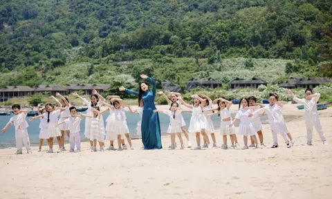 Trang Nhung: 'Chồng ủng hộ tôi ca hát'