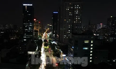 Thủ tướng: Các cơ quan, công sở tiết kiệm tối thiểu 5% điện năng