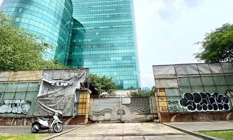 TP HCM: Nhiều nhà vệ sinh công cộng tại khu "đất vàng" đã đi vào hoạt động