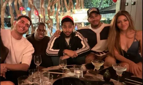 Shakira vướng tin yêu tay đua F1