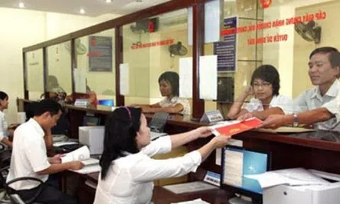 Chế độ tiền lương, phụ cấp mới nhất của cán bộ, công chức cấp xã thay đổi ra sao?