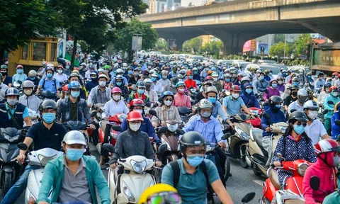 Hà Nội lại tính cấm xe máy tại 12 quận