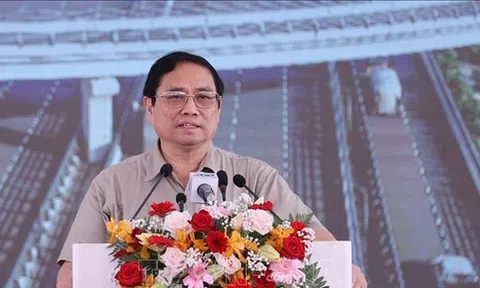 Thủ tướng phát lệnh khởi công đồng loạt 3 dự án giao thông trọng điểm quốc gia