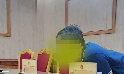 Vụ tố 'chạy án' 2,7 tỉ đồng ở Quảng Bình: Kiểm sát viên 'tư vấn' lời khai cho người môi giới?