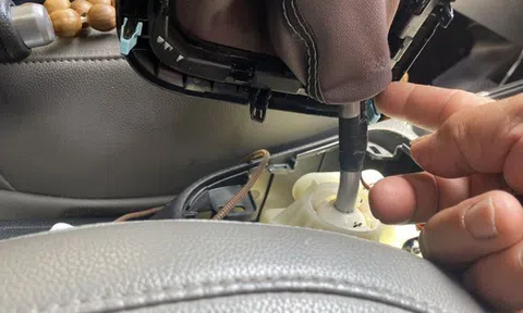 Choáng với 2 tài xế taxi ở TP HCM biến hóa giá cước tăng 10 lần