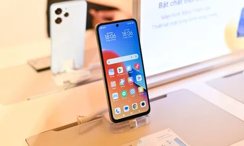 Vì sao nhiều mẫu di động giá rẻ chỉ được bán một nơi