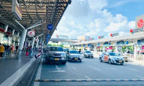 Gian lận cước, 2 hãng taxi phải tạm dừng đón khách tại sân bay Tân Sơn Nhất