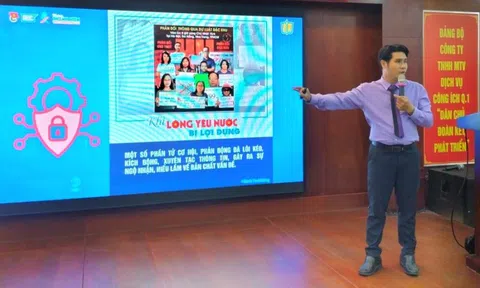 Xây dựng lực lượng đấu tranh phản bác