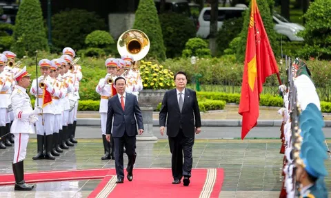 Chủ tịch nước Võ Văn Thưởng chủ trì lễ đón Tổng thống Hàn Quốc