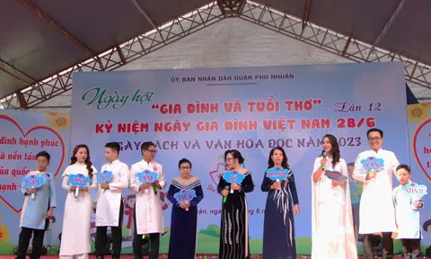 Tuyên dương 91 gia đình hạnh phúc tiêu biểu ở quận Phú Nhuận, TP HCM