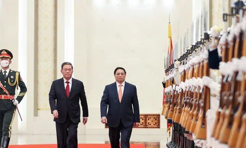 Lễ đón Thủ tướng Phạm Minh Chính thăm chính thức Trung Quốc