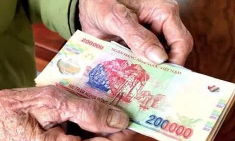 Chính phủ tăng lương hưu, trợ cấp bảo hiểm xã hội và trợ cấp hàng tháng từ 1/7