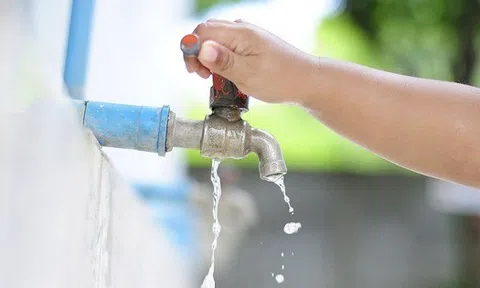 139 xã ngoại thành Hà Nội: Bao giờ có nước sạch?