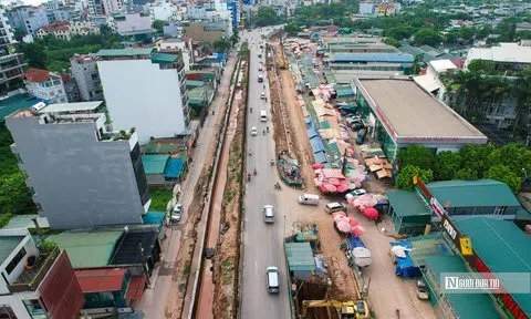 Hà Nội: Làm rõ trách nhiệm chậm tiến độ thi công đê hữu Hồng