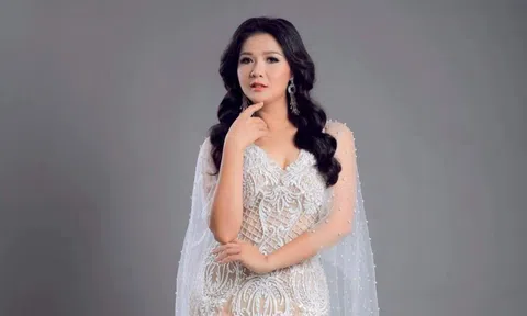 Ca sĩ Triệu Trang: "Búp bê 8x" thích làm điều độc lạ, 40 tuổi mới mang thai lần đầu