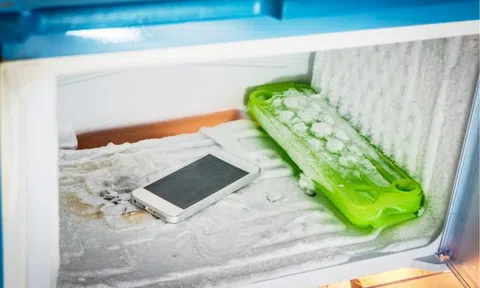 Làm gì khi smartphone quá nóng?