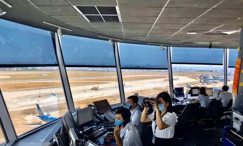 Dự kiến ngày mai 'mổ xẻ' vụ 2 máy bay suýt 'cắt mặt' ở Nội Bài