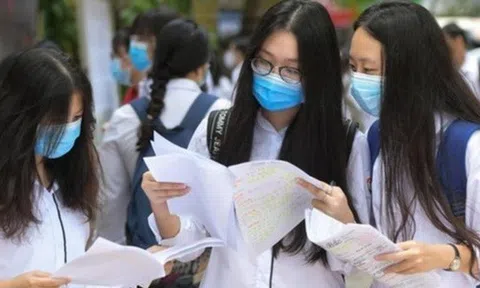 Nóng: TPHCM chính thức công bố điểm chuẩn lớp 10