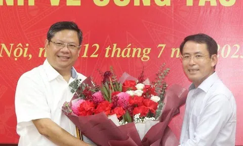 Phó Chủ tịch Hoàn Kiếm làm Phó Giám đốc Sở TN&MT Hà Nội