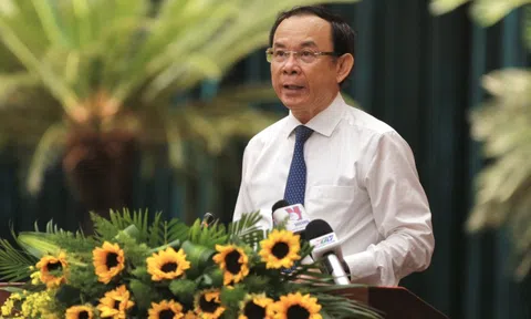 Bí thư Nguyễn Văn Nên: TP HCM đi qua nửa nhiệm kỳ "tưởng chừng không thể vượt qua được"