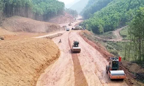 Quảng Ninh: Tập trung đầu tư 4 dự án giao thông lớn