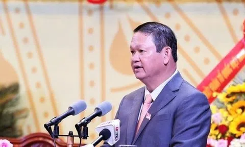 Cựu Bí thư Tỉnh uỷ Lào Cai Nguyễn Văn Vịnh bị cáo buộc nhận 5 tỉ đồng từ doanh nghiệp