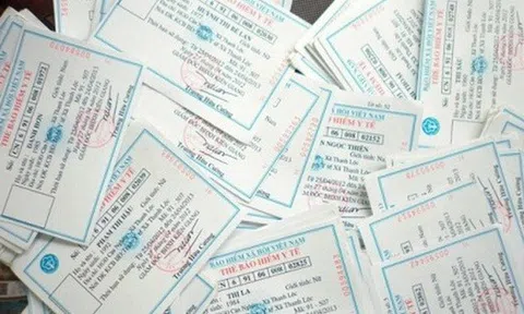 Sự thật sau lá đơn "Xin trợ cấp bảo hiểm y tế"