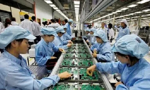 Chính phủ đề nghị giảm phí công đoàn xuống mức 1%