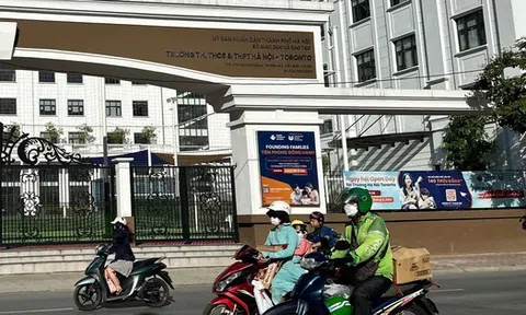 Miền Bắc nắng nóng gắt trước khi chuyển mưa dông