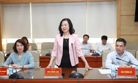 258 nghìn liều vắc-xin 5 trong 1 về Việt Nam 