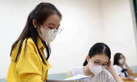 Vì sao gần 2.500 giáo viên Hà Nội đồng loạt kiến nghị bỏ thi thăng hạng?