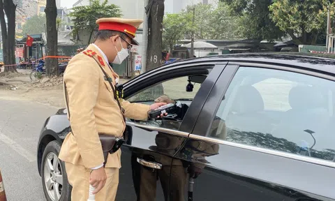 Quảng Bình: Hiệu trưởng bị phạt kịch khung vì “nồng độ cồn”