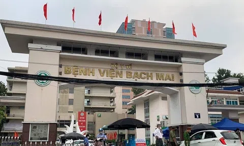 Chuyển bệnh viện Trung ương cho Hà Nội quản lý: Như người mặc đồ “quá dài, quá rộng”