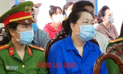 “Bà trùm” Mười Tường cùng 24 đồng phạm tiếp tục ra tòa vụ buôn lậu 51kg vàng