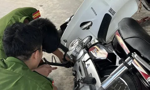 Tình tiết mới vụ 2 người cùng khẳng định là chủ nhân biển số xe tứ quí 8888