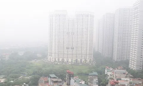 Vì sao sương mù dày đặc bao trùm Hà Nội trong sáng nay?