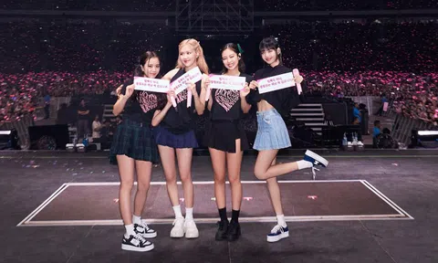 Blackpink quay video kỷ niệm tại Hà Nội