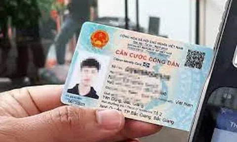 Thay đổi nơi thường trú có bắt buộc phải làm lại căn cước công dân?