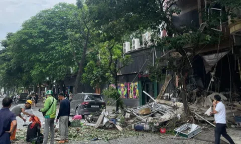 Nổ lớn tại nhà dân, nhiều người bị thương