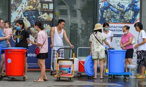 Sau tăng giá điện, giá nước sinh hoạt ở Hà Nội tăng lần đầu tiên sau 10 năm