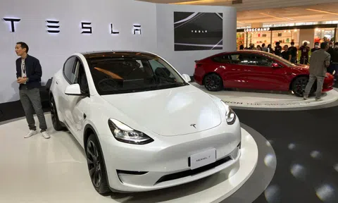 CEO Renault: "Tesla thách thức thị trường ô tô bằng việc đổi giá liên tục"