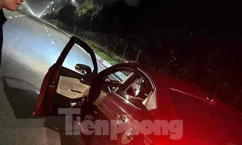 Loạt ô tô nổ lốp trong đêm vì cán phải đinh trên tuyến đường huyết mạch ở Bình Dương