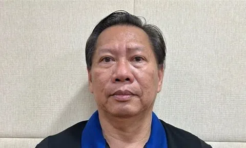 Bắt Phó Chủ tịch UBND tỉnh An Giang vì nhận 1,2 tỷ đồng từ 'cát tặc'