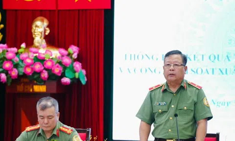 Hơn 112.000 người nước ngoài xin visa điện tử vào Việt Nam trong 15 ngày qua