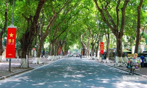 Phố phường Hà Nội thanh bình trong ngày Quốc khánh 2/9